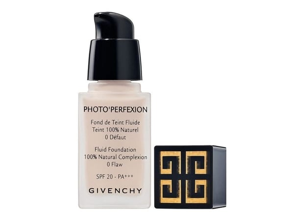 Givenchy Photo Perfexion Glow flytande foundation 3 – Perfect Sand SPF 20, 25 ml