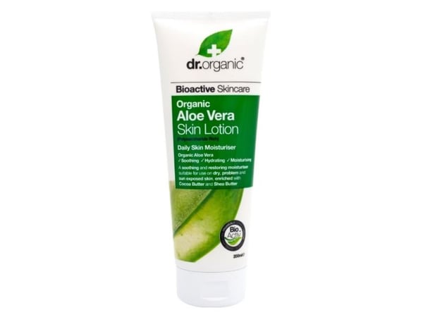 Dr Organic Aloe Vera ihovesi 200ml Dr Organic Aloe Vera ihovesi 200ml