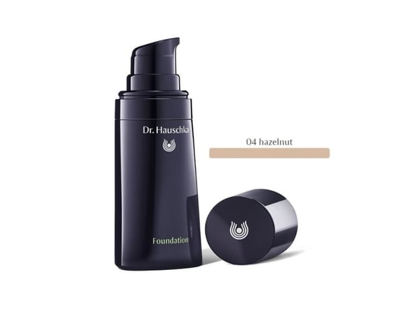Dr. Hauschka Foundation moisturizing foundation 04 Hazelnut 30ml