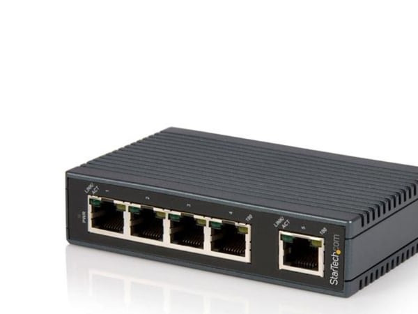 StarTech.com IES5102, Hallitsematon, Fast Ethernet (10/100), Täysin kaksipuolinen, Telineasennus