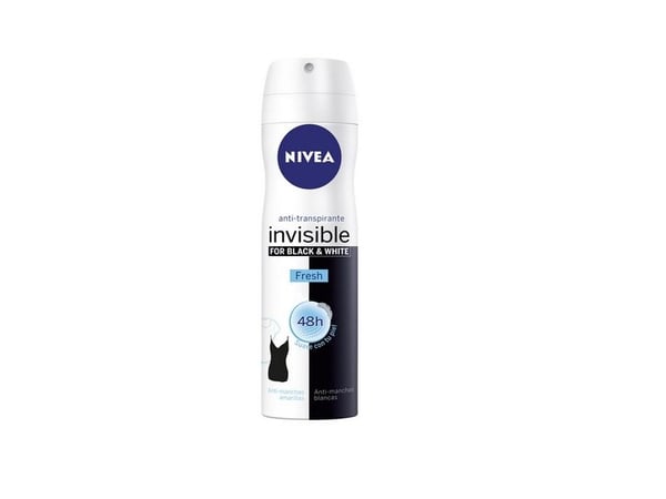 Nivea Black & White Invisible Fresh Deodorant Spray 200ml