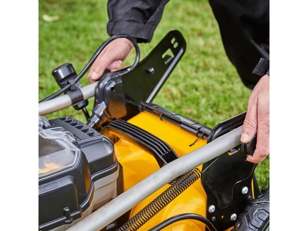 Akkukäyttöinen ruohonleikkuri Dewalt DCMW564P2
