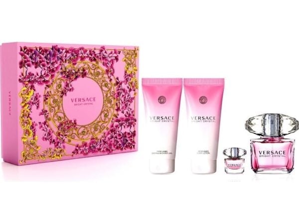 Versace-sett Bright Crystal EDT spray 90 ml + EDT 5 ml + shower gel 100 ml + body lotion 100 ml