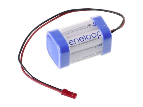 Panasonic eneloop Würfel F2x2 BEC akkupaketti 4x R6 (AA) kaapeli, pistoke NiMH 4,8 V 1900 mAh