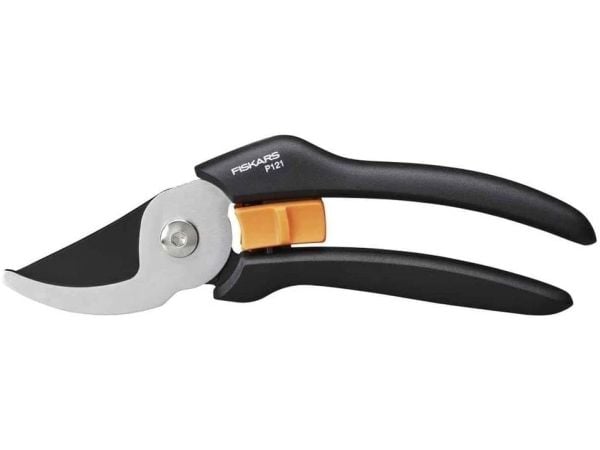 Fiskars Solid P121 - Pruner