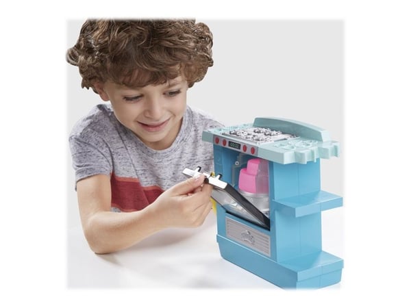 Play-Doh Kitchen Creations Rising Cake Oven-lekesett