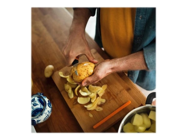 Fiskars Functional Form - Tomatkniv - 6.8 cm