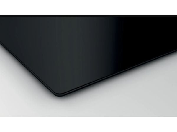 Bosch Serie | 4 PUE611BB5E - Induksjonskomfyrtopp - 4 plater - Nisje - bredde: 56 cm - dybde: 49 cm - uten ramme - svart