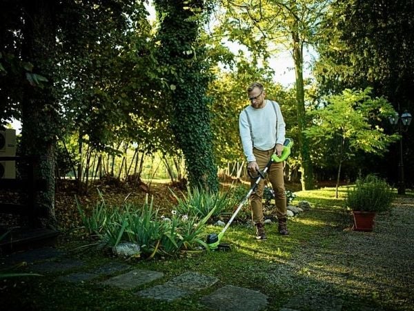 Greenworks 40V Brushcutter / Brushcutter Greenworks + 4Ah + Charge [GD40BCK4]