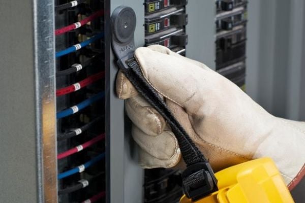 Fluke 87V/E2, Digitalt, 0 - 1000 V, 0 - 1000 V, 10 mV, 0,1 mV, 0 - 20 A