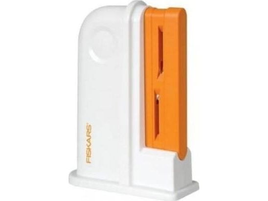 Fiskars FISKARS SHARPENER UNIVERSAL FS1020499 FISKARS