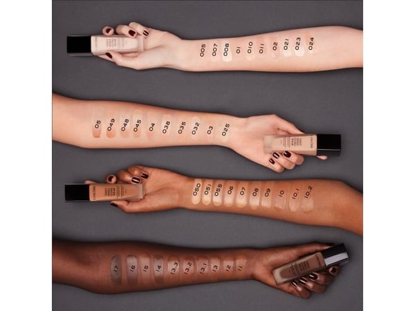 Lancôme , Pumpe flaske, Væske, Beige, Sienne, Varm, Universell