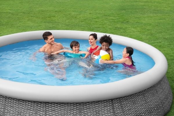 Bestway® Fast Set™ Round Inflatable Pool Set 3.66 m x 76 cm 5.377 L