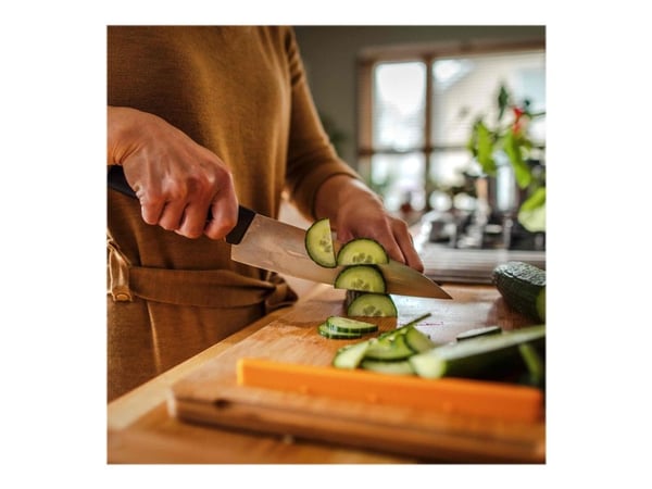 Fiskars Functional Form - Kokkekniv - Stor (19,9 cm)