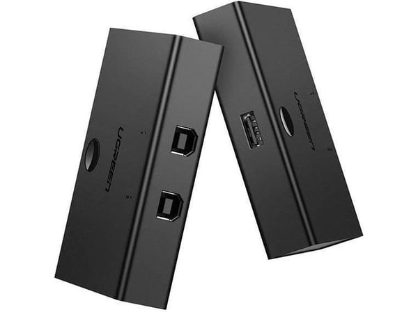 UGREEN 30345 USB 2.0 2x1 KVM-kytkin (musta)