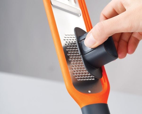 Joseph Joseph Handi-Grate 2-i-1 minirasp og skivejern, flatt rivjern, Appelsin, Rustfritt stål, Rustfritt stål, Rustfritt stål, 290 mm, 65 mm