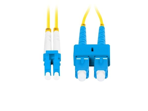 Lanberg - Patch-kabel - SC/UPC enkelläge (hane) till LC/UPC enkelläge (hane) - 5 m - 3 mm - fiberoptisk - duplex - 9 / 125 mikrometer - G.657.A1 - ...