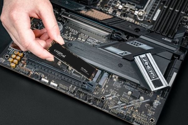 Crucial P3 Plus - SSD - 500 GB - intern - M.2 2280 - PCIe 4.0 (NVMe)