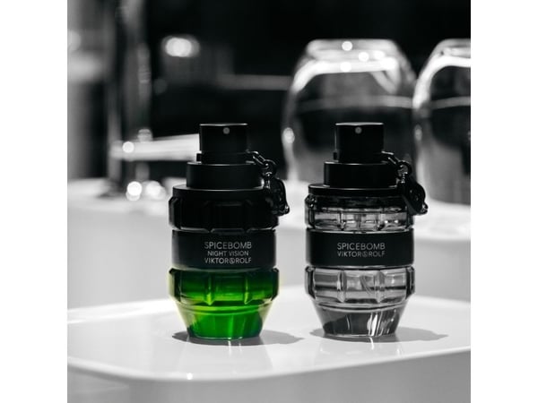 Viktor & Rolf Spicebomb Pour Homme Edt Spray -150 ml