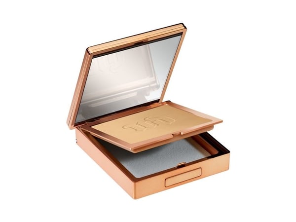 Urban Decay Stay Naked Compact Foundation 30WY Warm Yellow 6 g