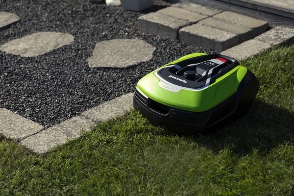 Greenworks Optimow 10 Robotgräsklippare