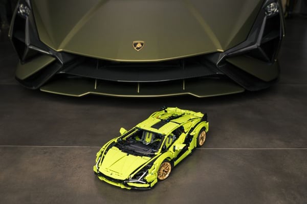LEGO Technic 42115 Lamborghini Sián FKP 37