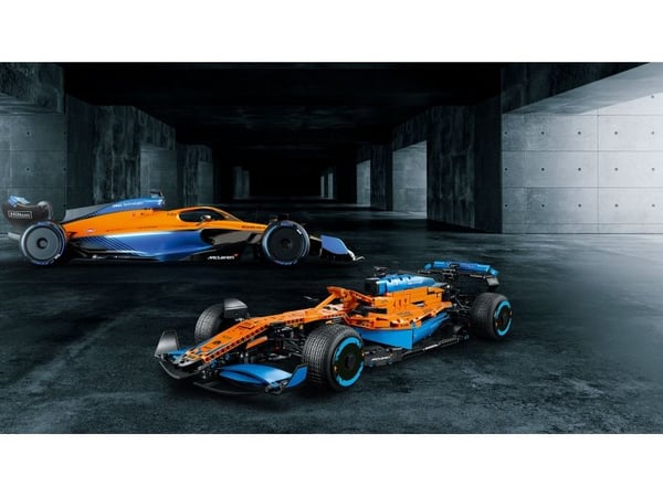 LEGO Technic 42141 McLaren Formula 1