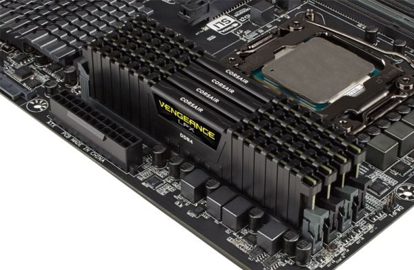 CORSAIR Vengeance LPX - DDR4 - modul - 8 GB - DIMM 288-pin - 2400 MHz / PC4-19200 - CL14 - 1.2 V - ikke-bufret - ikke-ECC
