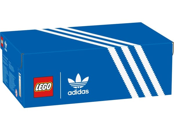 LEGO Icons 10282 adidas Originals Superstar
