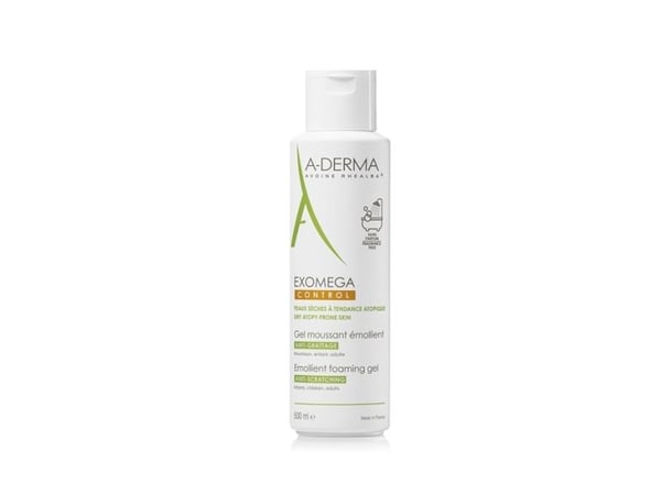 A derma Exomega Control pehmentävä vaahtoava geeli naarmuuntumisen estämiseksi 500ml