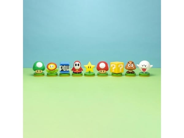SUPER MARIO - ŚWIECĄCA FIGUR SUPER STJERNE
