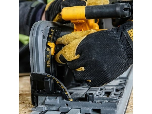 DEWALT FLEXVOLT 54V 2x6.0Ah DCS520T2 pyörösaha - karsintasaha