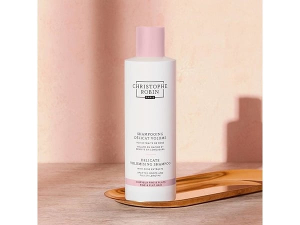 Christophe Robin Delicate Volumizing Shampoo With Rose Extracts daglig sjampo som gir volum til fint hår 250ml