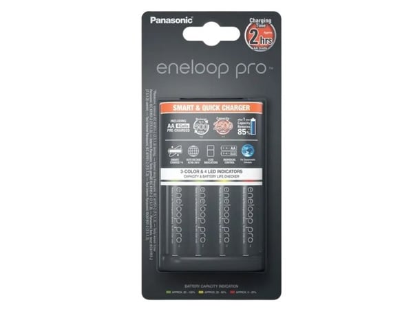 Panasonic eneloop pro smart &amp; quick K-KJ55HCD40E - 3 t akkulaturi - (4xAA, 4xAAA) 4 x AA-tyyppi - NiMH - 2500 mAh