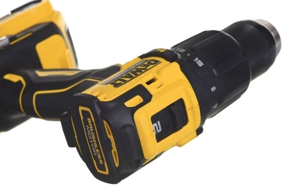 DeWALT DCD709D2T-QW - Vasaraporakone/porakone - akkuporakone - 2-nopeuksinen - avaimeton poranterä 13 mm - 65 N-m - 2 akkua - 18 V