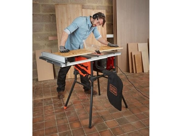 BLACK+DECKER BES720-QS - Bordssåg - 1800 W - 254 mm
