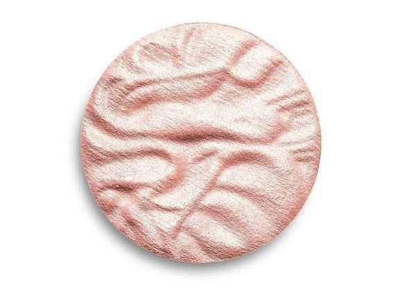 Makeup Revolution Make An Impact highlighter för ansiktet