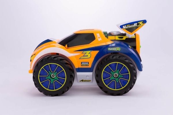 NIKKO 10011, Bil, 8 år
