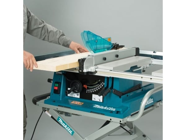 MAKITA BORDSAG FOR TRE 1650W 260mm 2704N