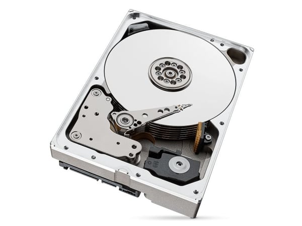 Seagate IronWolf Pro ST10000NT001 - Hårddisk - 10 TB - inbyggd - 3.5" - SATA 6Gb/s - 7200 rpm - buffert: 256 MB - med 3 års Seagate Rescue Data Rec...