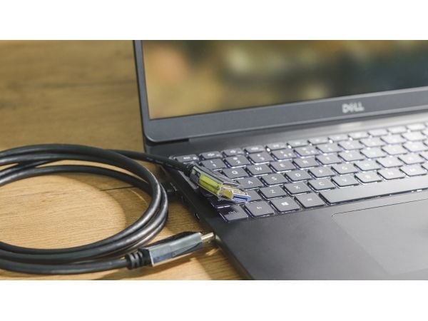 Montis Kabel DisplayPort v2.0 MT039-1.8m, 1,8 m, DisplayPort, DisplayPort, Hankjønn, Hankjønn, Sort, Sølv