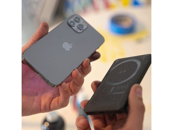 Mophie Snap+ Powerstation Juice Pack Mini - magnetisk powerbank kompatibel med MagSafe 5000mAh USB-C (svart)