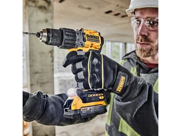 DEWALT 18V 90Nm iskuporakone DCD805E2T DCD805E2T