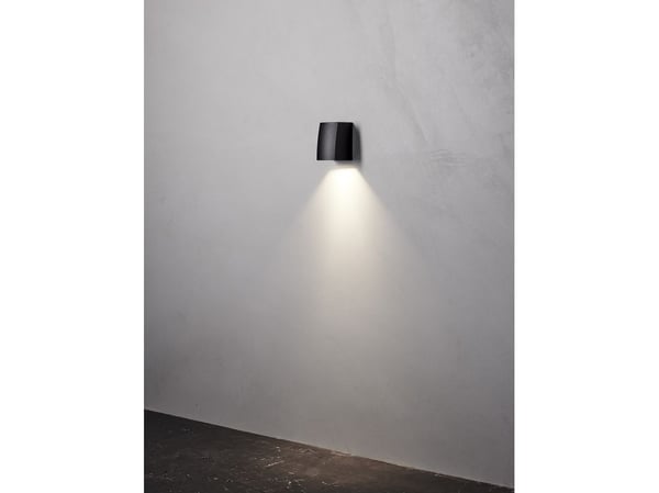 ASK vegglampe sort downlight