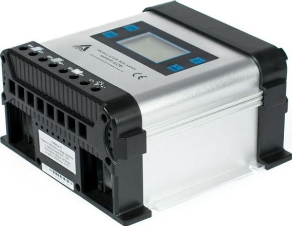 Solcelleladeregulator AZO Digital MPPT 12/24 - 20A med LCD-skjerm