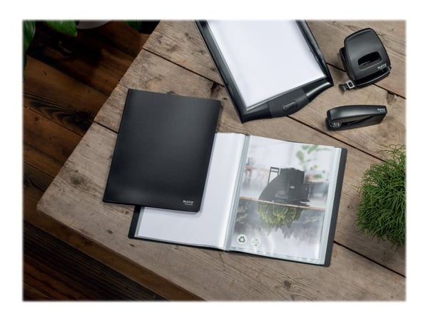 Leitz - Displaybok - 40 rom - 80 visninger - for A4 (210 x 297 mm) - kapasitet: 80 ark - svart