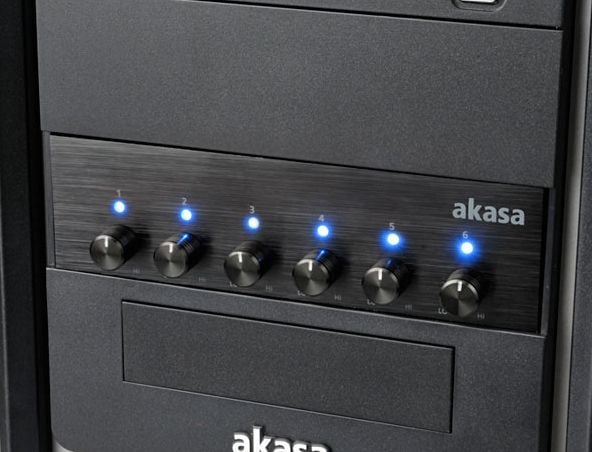 Akasa FC.SIX AK-FC-08BK - Hastighetskontroll för systemfläkt
