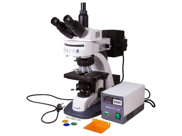 Levenhuk MED PRO 600 Fluo-mikroskooppi