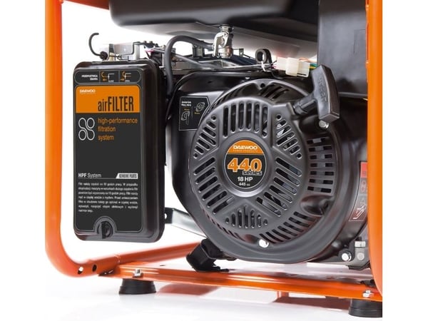 Daewoo GDA 8500E-3 7500W 3-fase generator