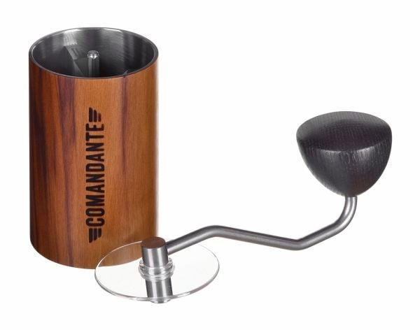 Commander C40 MK4 Nitro Nestemäinen Amber